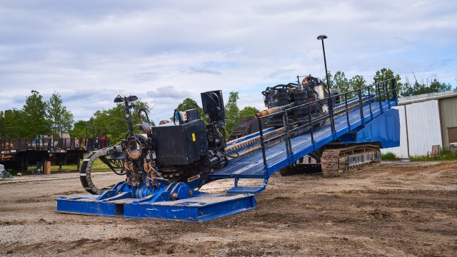 American Augers’ new maxi-rig directional drill does not require diesel exhaust fluid to operate