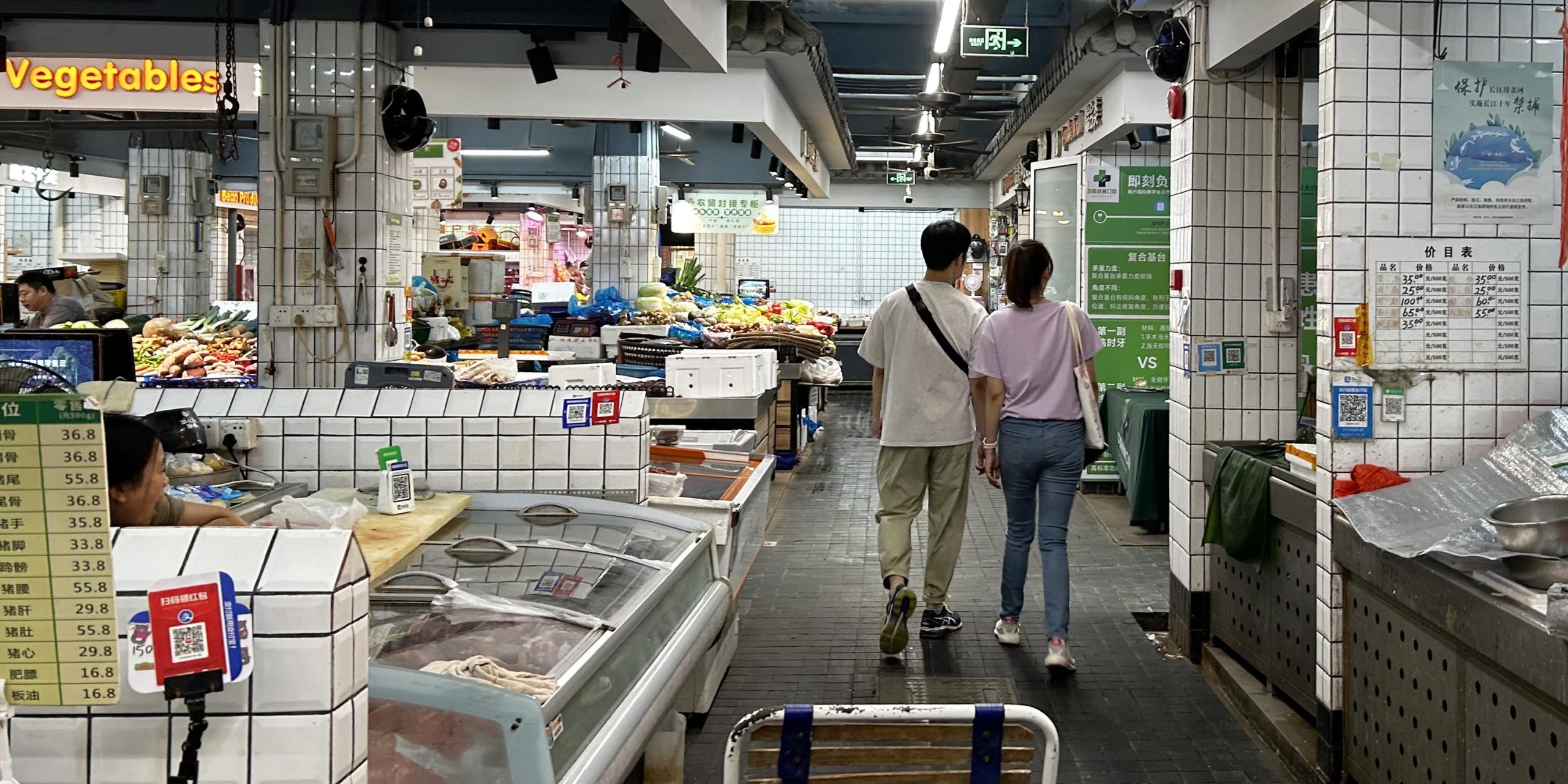 Old Markets, New Appeal: Young Chinese Rediscover Wet Markets