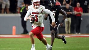 Louisville Overcomes Sluggish Offense, Mounts Gritty Comeback at NC State to Remain Unbeaten