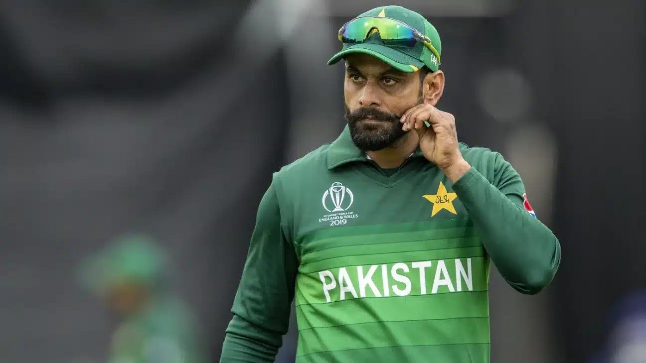 Mohammad Hafeez Backs Pakistan Athletes & Lashes Out at Pakistan Sports Board for Not Providing International Level Facilities