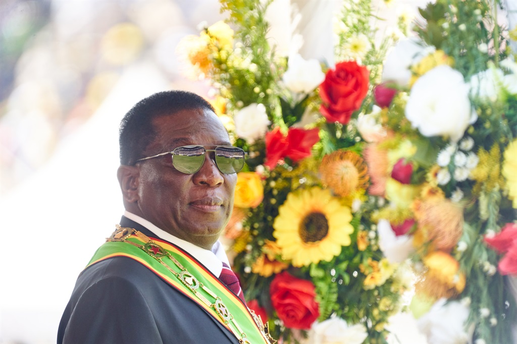 News24 | Snubbed by most regional leaders, Emmerson Mnangagwa parties on with ex-adversaries instead