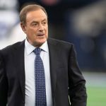 Al Michaels Couldn’t Hold Back His Disdain After the Bears Ran the ‘Tush Push’ on ‘TNF’ | Tacoma News Tribune