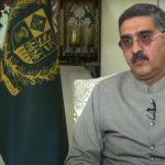 PM Kakar urges India to keep politics away from sports