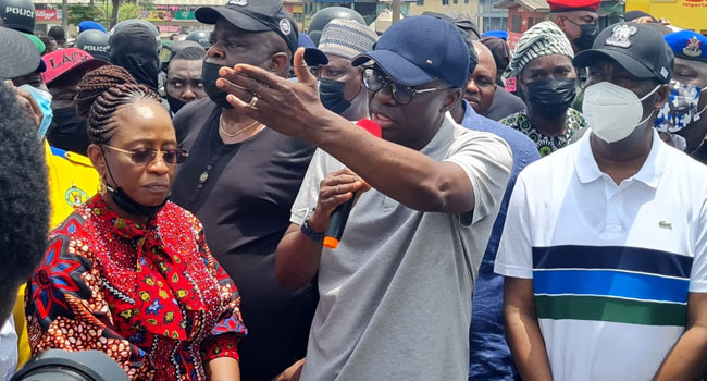 Lagos State Government announced the immediate closure of Mile 12 International and Owode Onirin markets