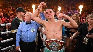 Tszyu retains WBO light middleweight title