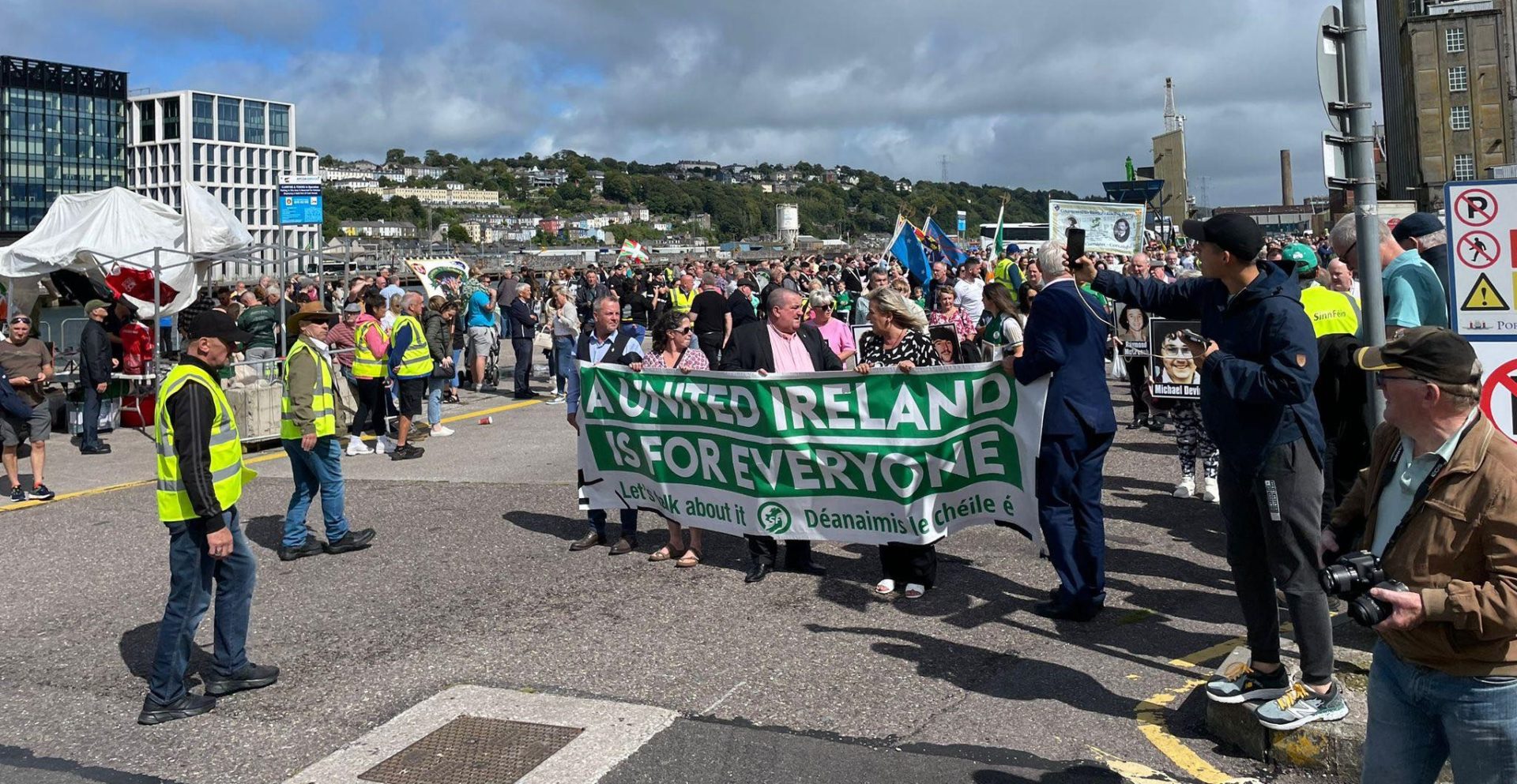 Gerry Adams attends hunger strike commemoration in Cork City 