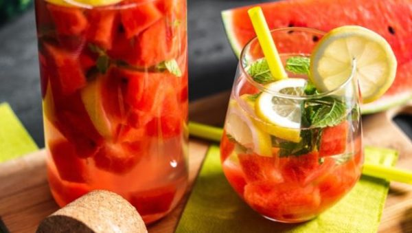 9 best foods to eat to keep you hydrated this summer