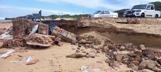 South Africa’s destructive storm surges: geoscientist reveals the three factors that drove them