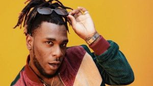 Burna Boy Makes Grand Entrance Into Lagos Club Brandishing Briefcase Full Of Pounds – Lifestyle Nigeria