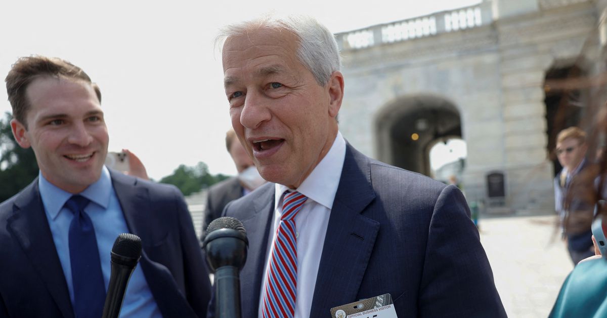 JPMorgan CEO Dimon to sell some of his stake in 2024