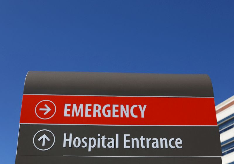 Column-California healthcare provider’s move shows pitfalls of Medicare Advantage