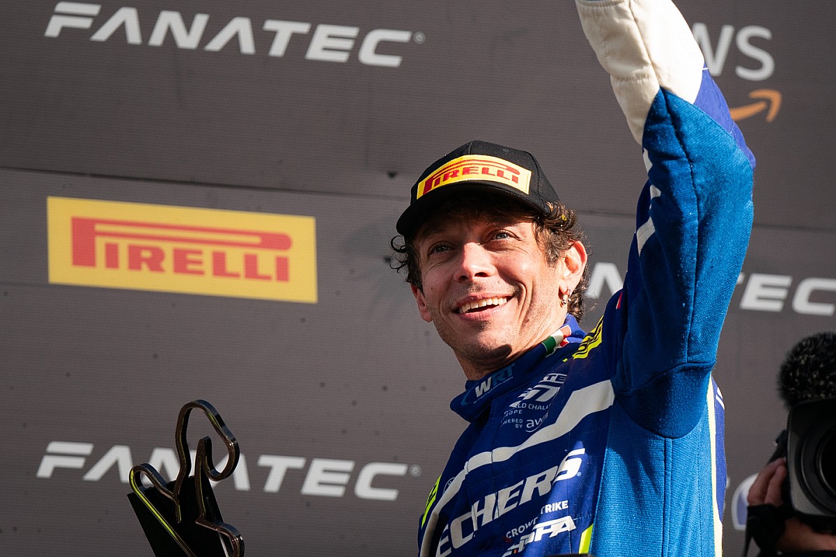 MotoGP legend Valentino Rossi to sample LMP2 car in Bahrain rookie test