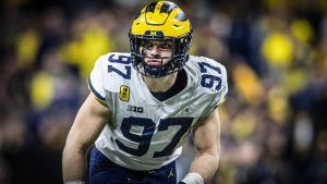 Aidan Hutchinson Makes Bold Claim When Asked About Michigan’s Sign-Stealing Allegation