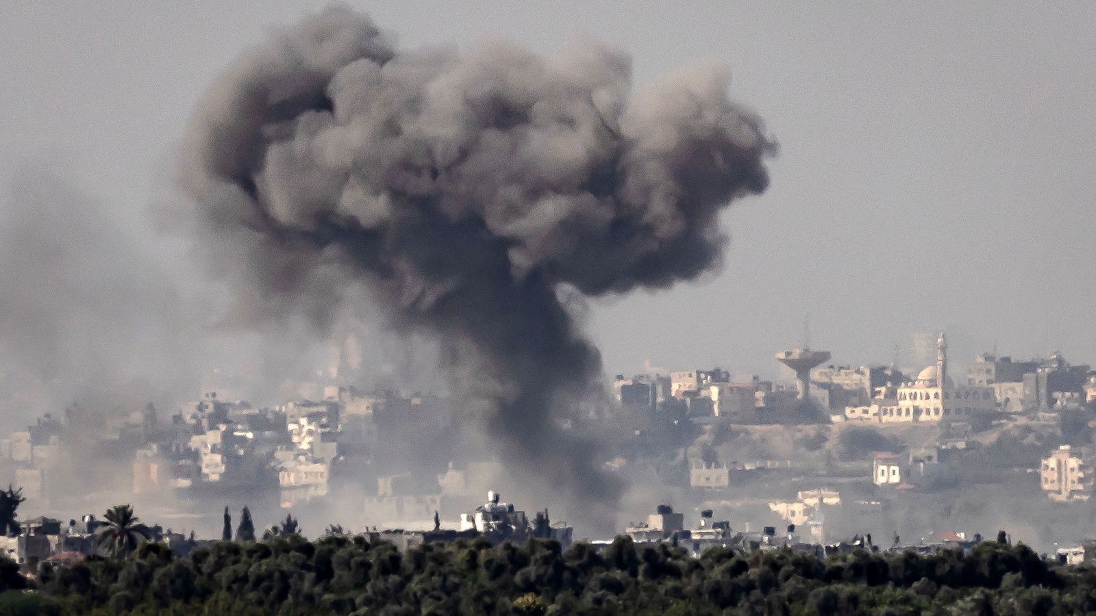 US urges ‘pauses’ in fighting as Israel besieges Gaza