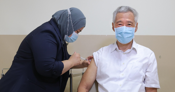 PM Lee receives updated Covid-19 vaccine, urges public to do the same, Singapore News