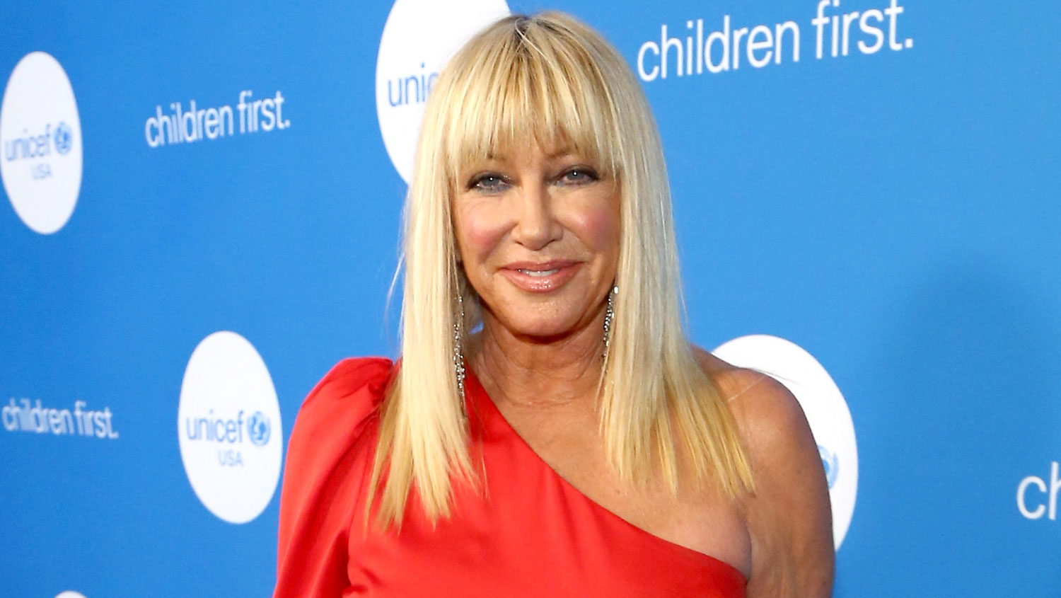 Suzanne Somers Friends Remember Her Many Faceted Career In Mourning Posts