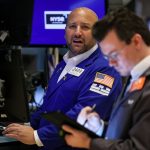 S&P 500, Nasdaq fall with data, geopolitics offsets strong results