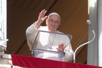 Pope urges ‘stop in the name of God’, calls for Gaza humanitarian aid