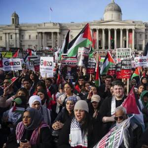 Protest marches from US to Berlin call for immediate halt to Israeli bombing of Gaza