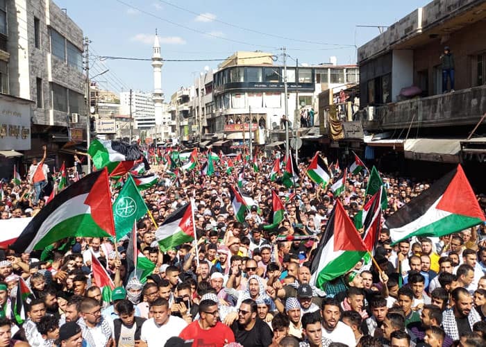 Pro-Palestinian Demonstrations Sweep Capitals of Western Nations Supporting Israel