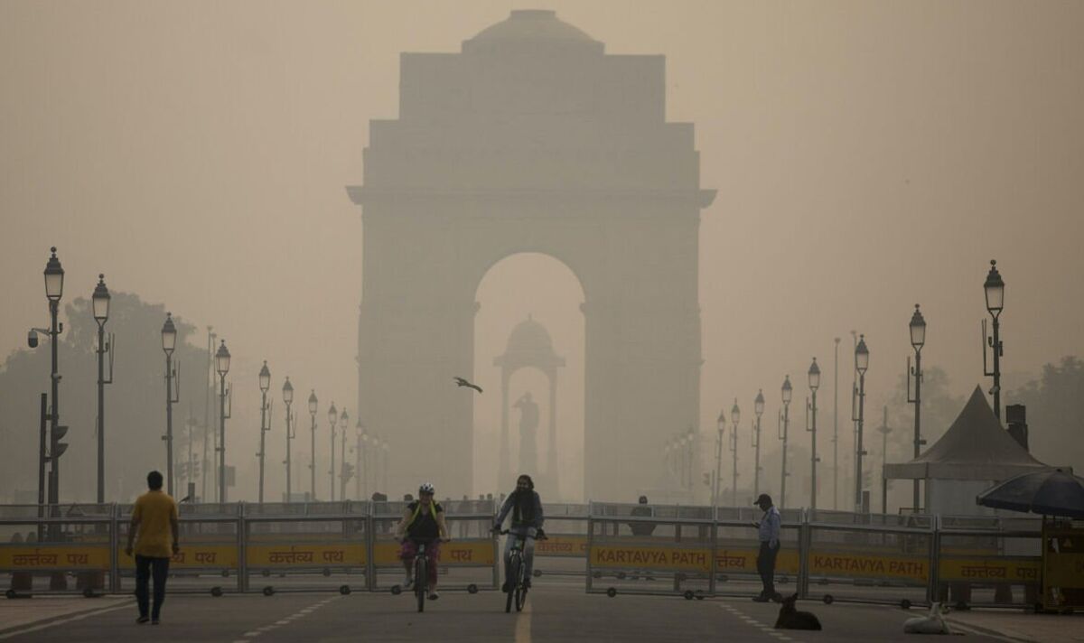 Deadly toxic smog engulfs city as officials warn of imminent ‘health disaster’