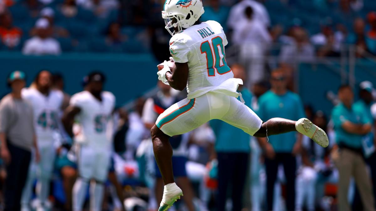 Dolphins’ Tyreek Hill, Devon Archane, Raheem Mostert have NFL’s fastest recorded speeds