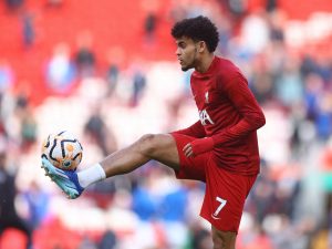 Liverpool team news: Injury, suspension list vs. Luton Town