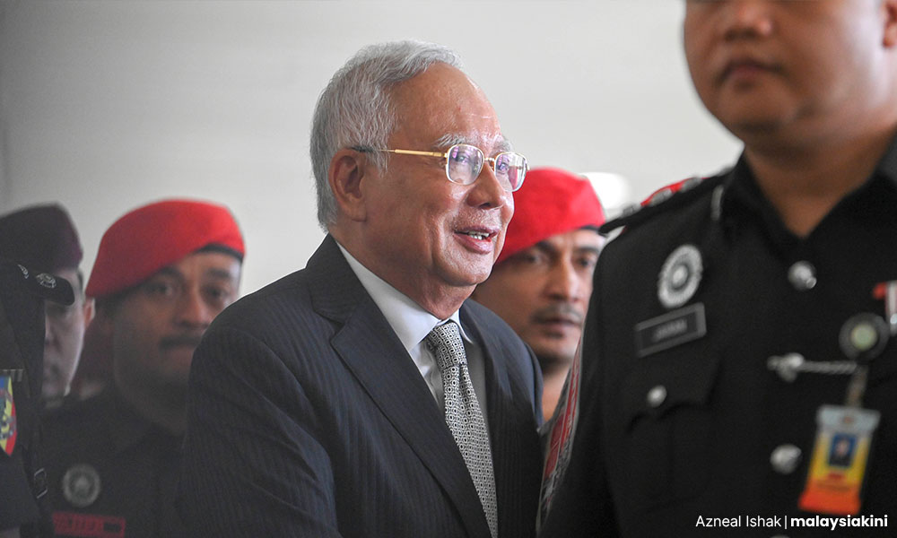 Najib discharged from HKL, back in prison after Covid-19 false alarm