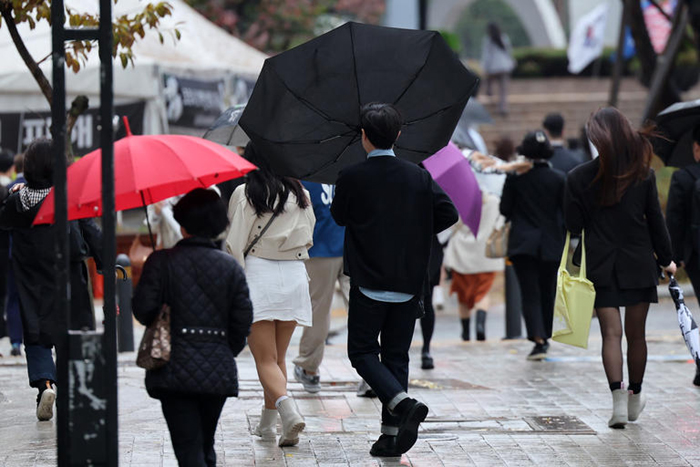 Mercury to Dip After Heavy Rain