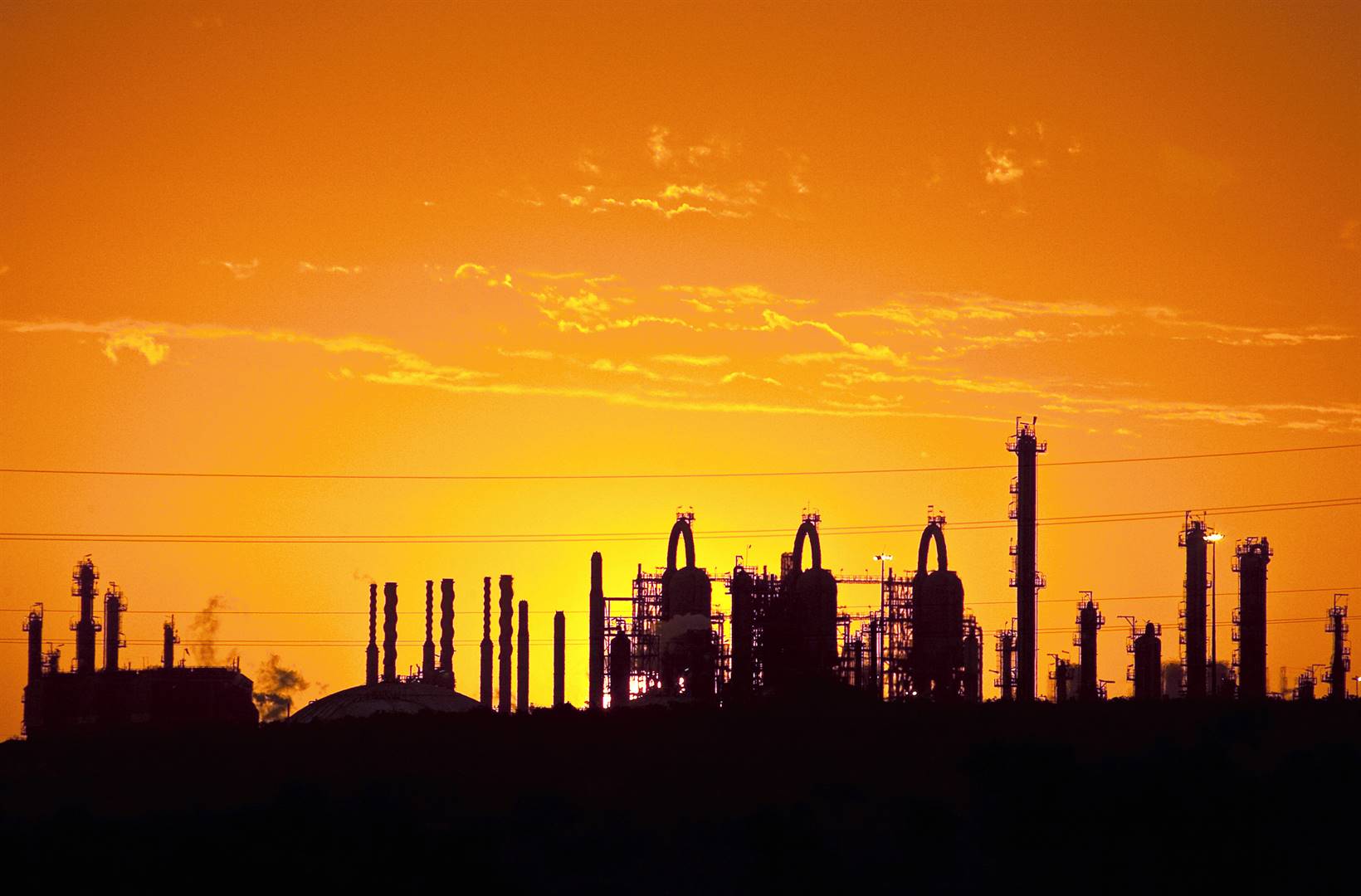 News24 Business | SA appeals to Saudi Arabia to help fix refinery crisis