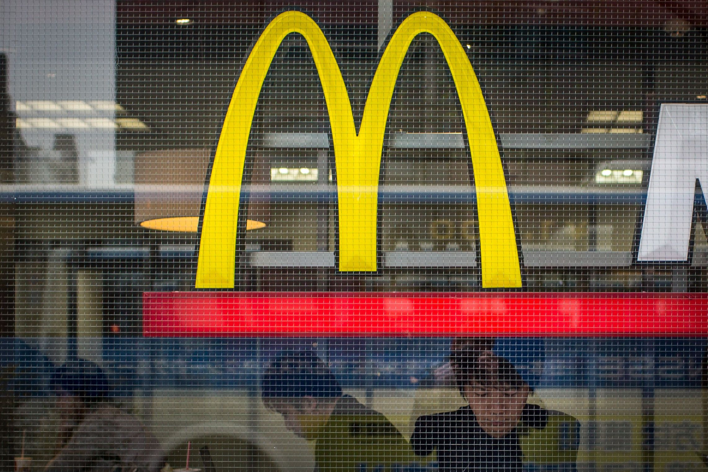 Pro-Palestine Protesters Release Live Rats in McDonald’s Branches in London