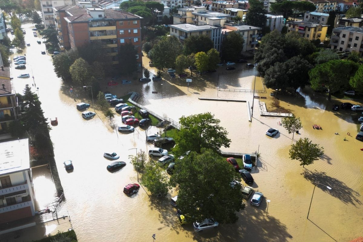 Storm Ciaran Batters West Europe, 16 Dead