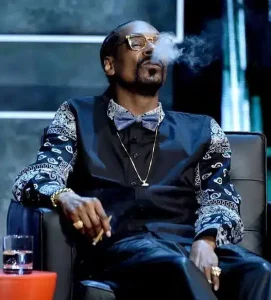 Snoop Dogg shocks the Internet by declaring he’s quitting marijuana