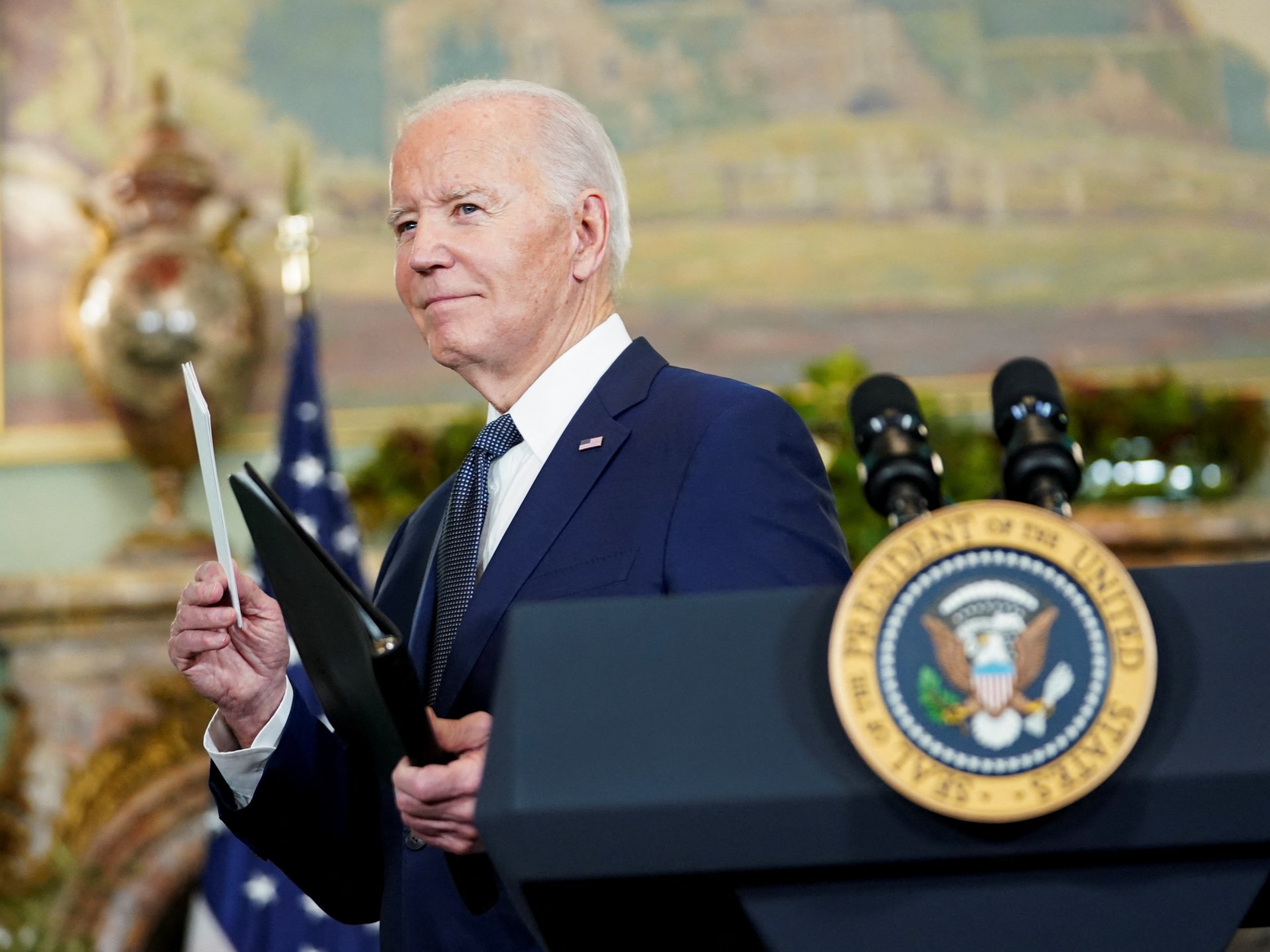 Biden writes two different letters on Gaza war, reflecting his US audience