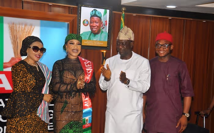 Tonto Dikeh speaks on defection to APC