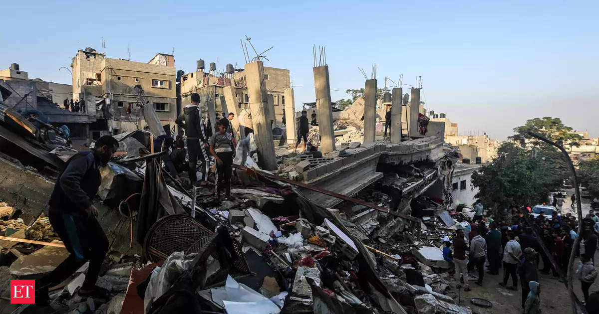 Stark UN report on devastation to Palestinian economy shows GDP fell 4% after a month of war