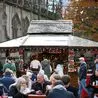 LIVE: Manchester Christmas Markets are BACK as sausages, mulled wine and other festive delights return to the city