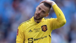 De Gea hints at Manchester United return