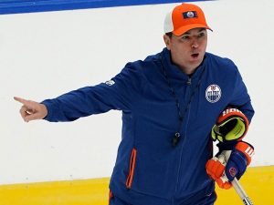 Coach killers strike again. Another sad chapter for Edmonton Oilers