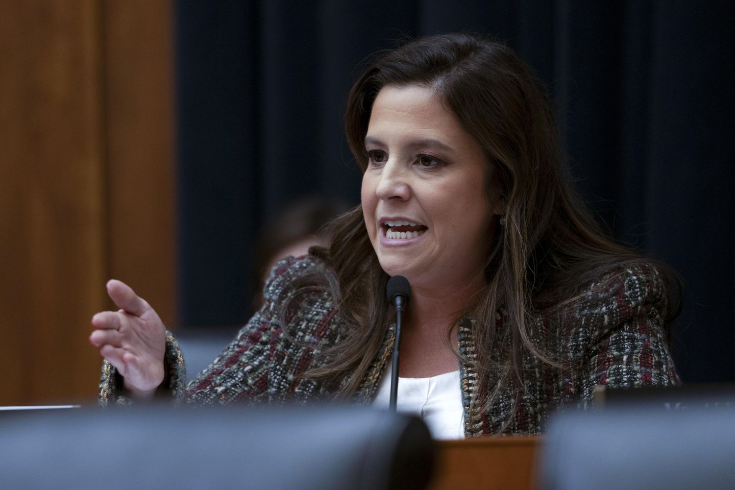 Tone deaf: ‘SNL’ mocks Elise Stefanik, not college presidents, in skit on antisemitism hearing