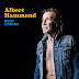 El icónico compositor y querido intérprete ALBERT HAMMOND lanza “GONNA SAVE THE WORLD” y anuncia nuevas álbum “BODY OF WORK” para 2024 a través de earMUSIC.