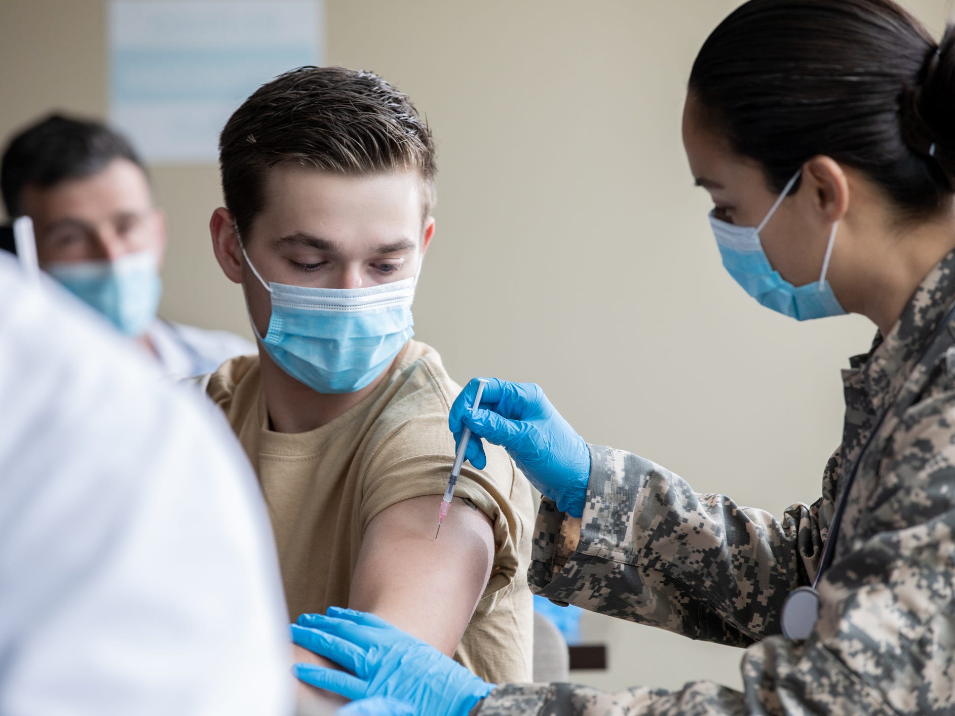 The US Army is having a hard time recruiting. Now it’s asking soldiers dismissed for refusing the COVID-19 vaccine to come back.