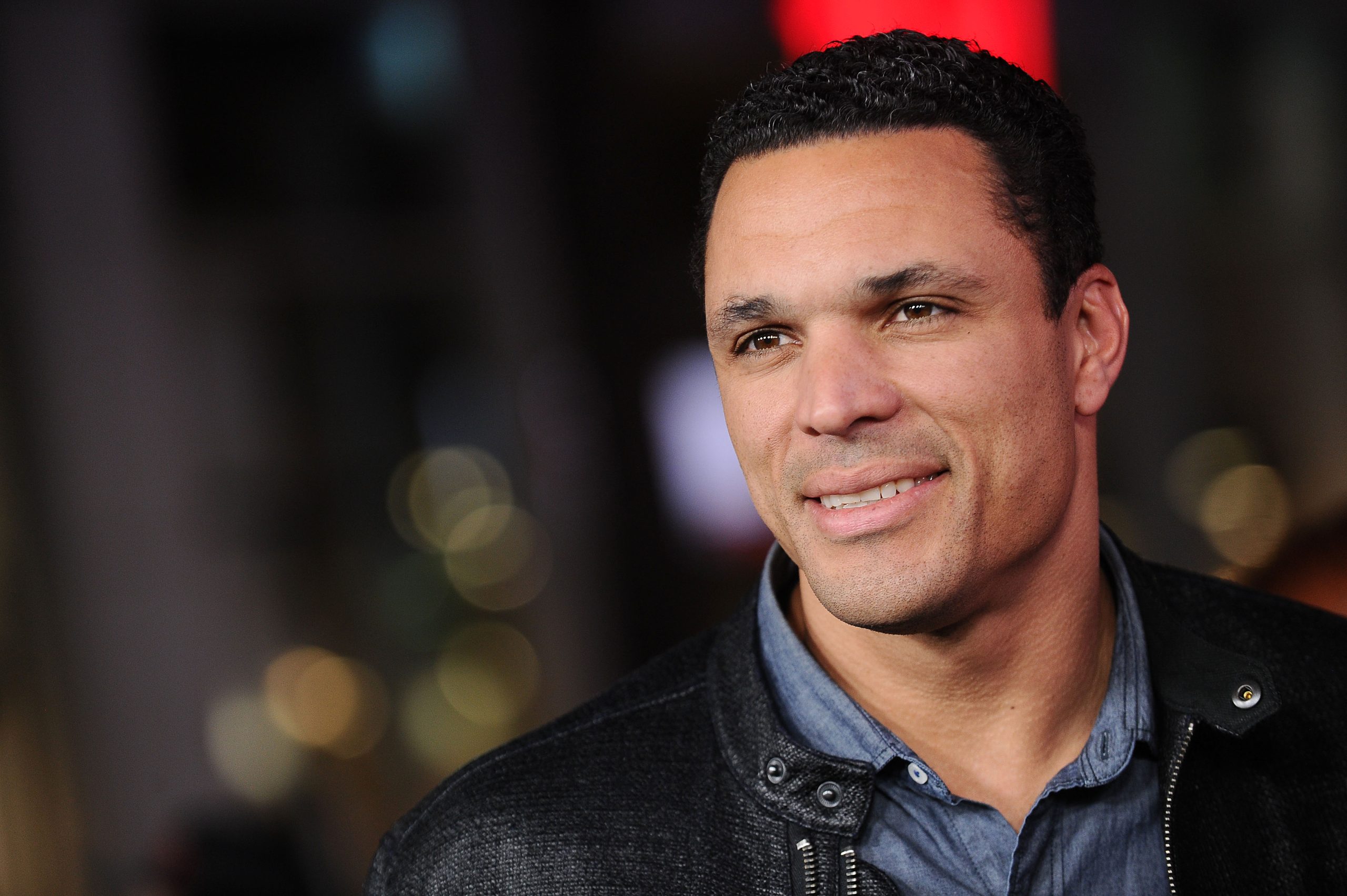 NFL’s Tony Gonzalez Praises Taylor Swift for Bringing New Fans to Football