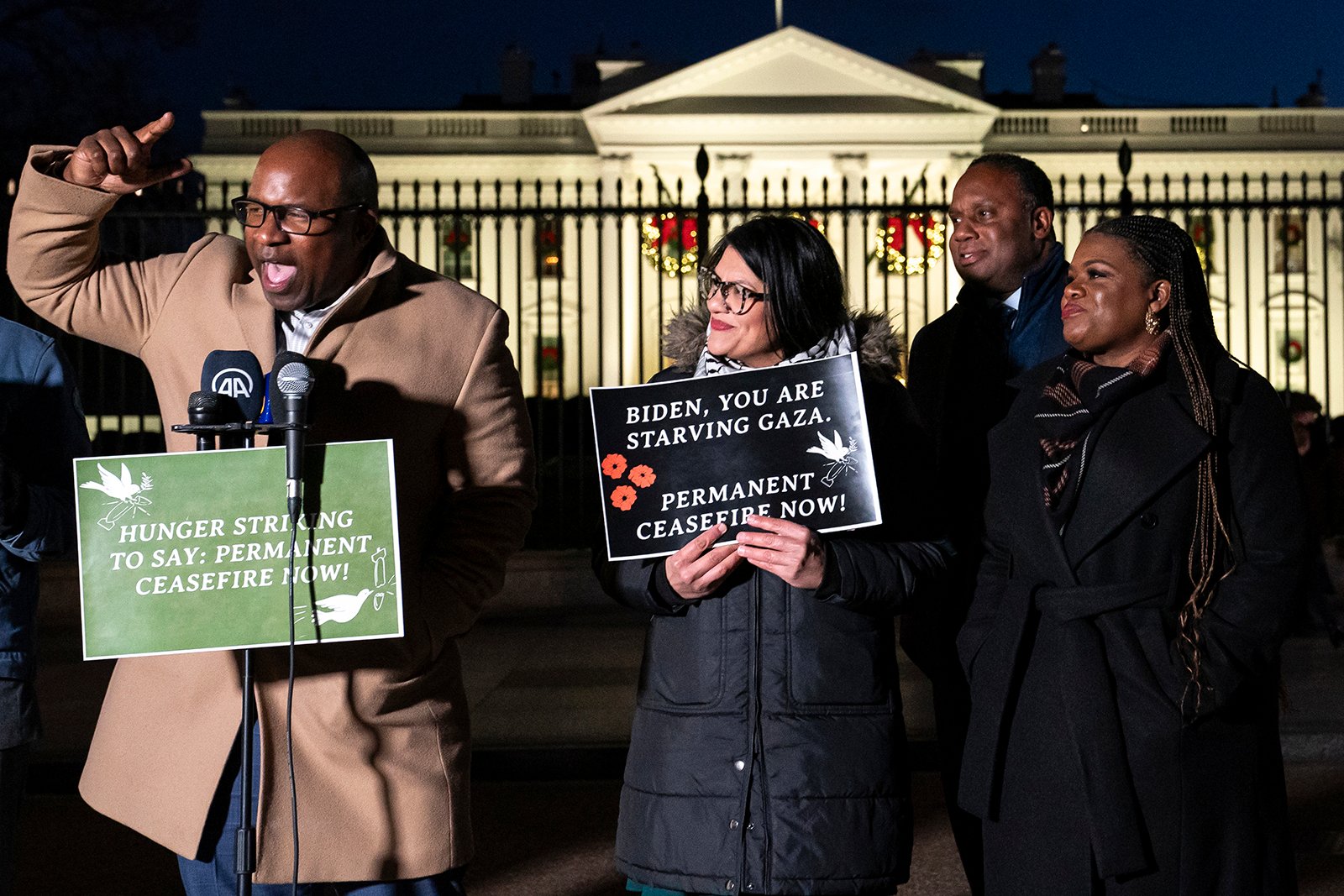 Votes on war force Washington Democrats to reckon with faith, conscience and politics