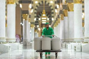 Saudi Begins Safety Checks on Food, Air, Zamzam Water, Dates During Hajj, Umurah in Grand Mosque