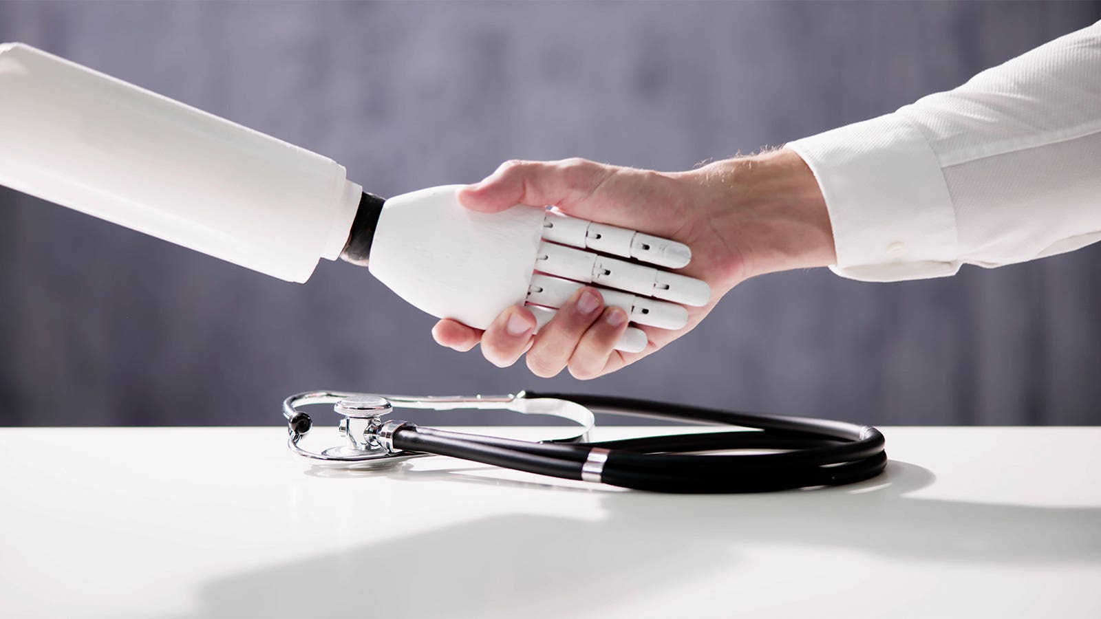 Doctors See Advantage in AI, but Remain Wary