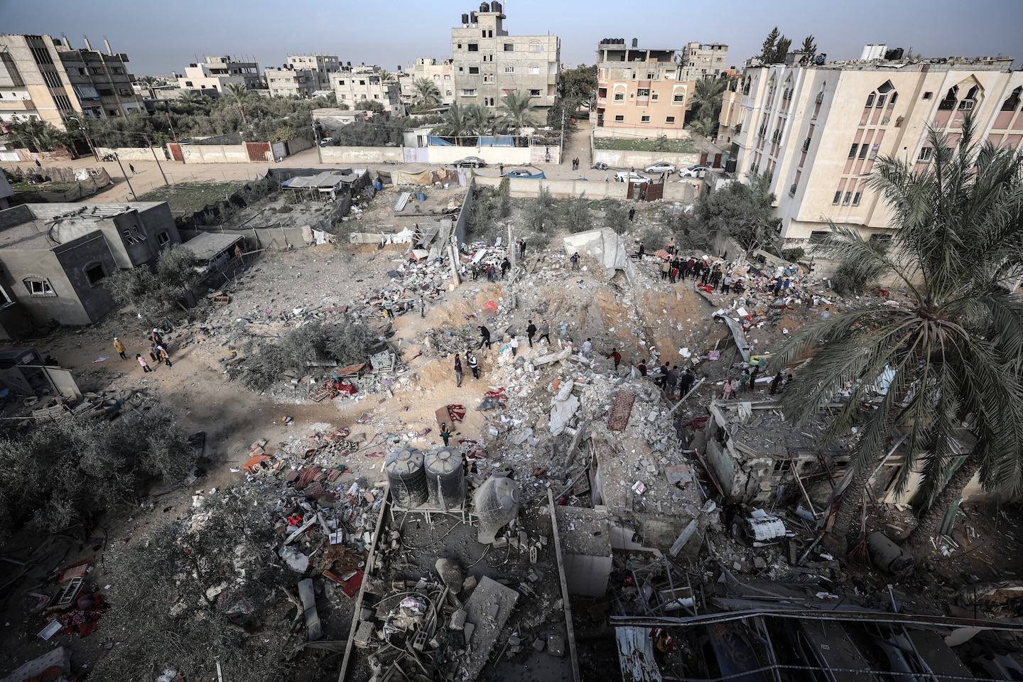 Unguided ‘dumb bombs’ used in almost half of Israeli strikes on Gaza