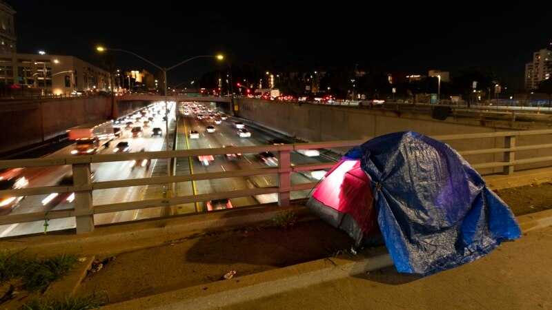 US Homelessness Hits Highest Reported Level as Rents Soar, Pandemic Aid Lapses