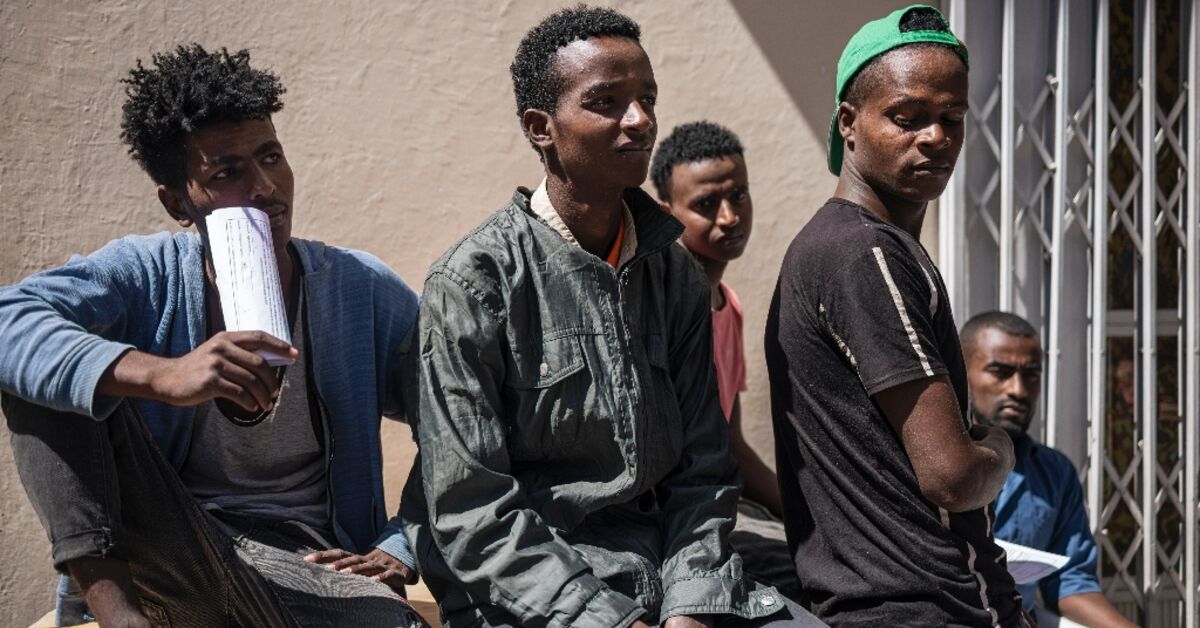 Seeking Saudi opportunity, Ethiopian migrants ‘trapped between life and death’