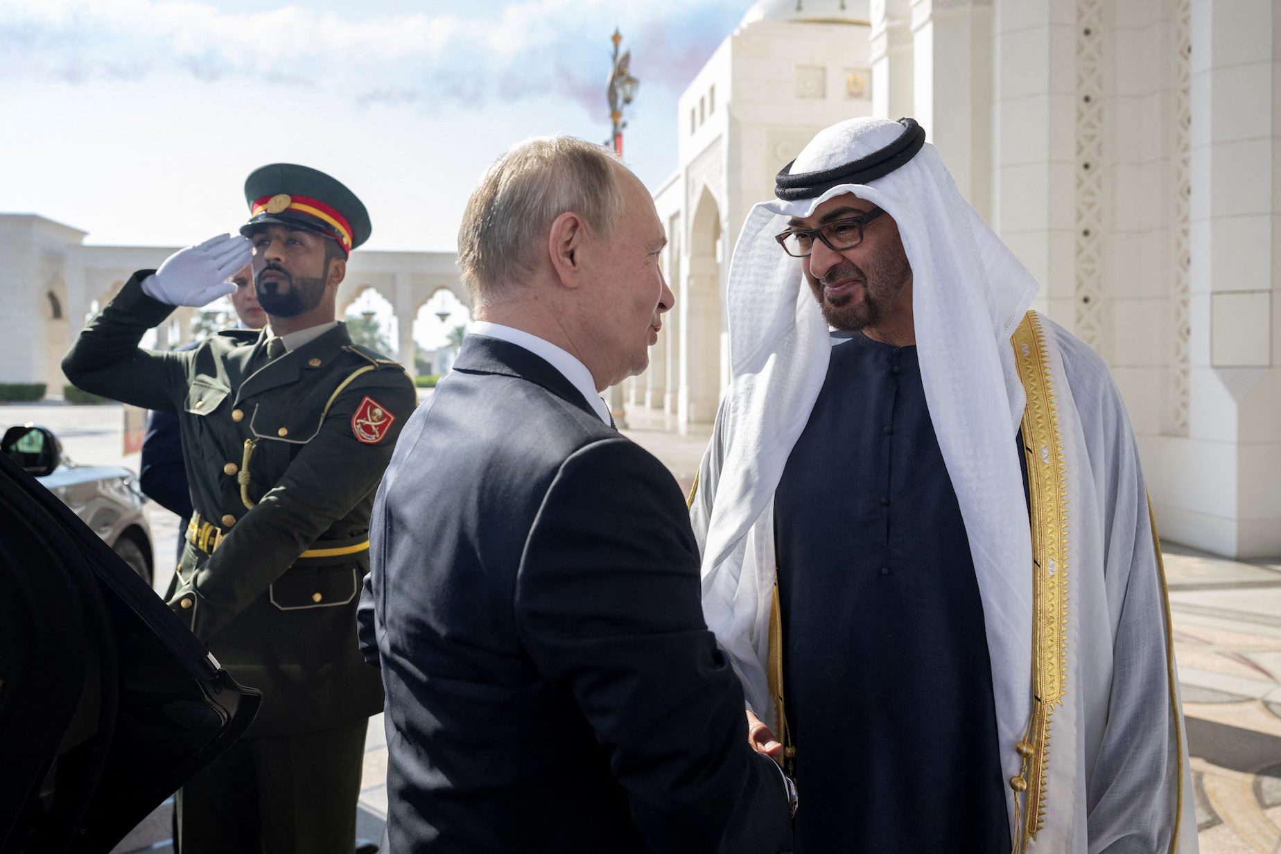 Putin, flanked by Russian fighters, jets into Middle East to meet Saudi’s MbS